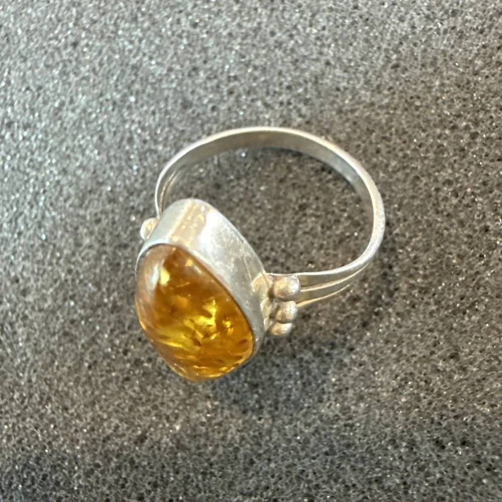Vintage Navajo Sterling Silver Baltic Amber Ring John Delvin Signed Split Shank